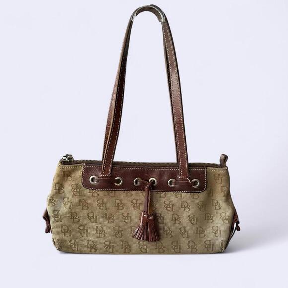Dooney & Bourke - Picture 1 of 5
